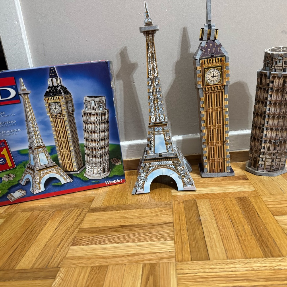 3D Puzzle Set - Iconic Landmarks in Brown and Gray